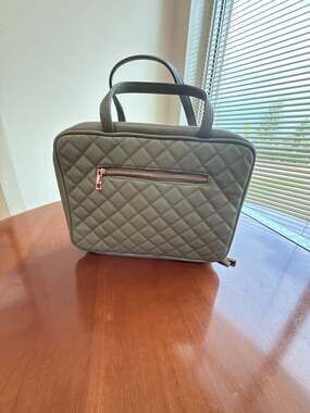 Ms. Lovely Quilted Vegan Leather Toiletry Travel Bag in Olive Green